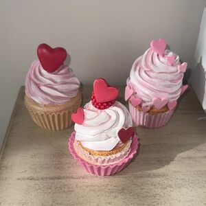 Valentines Day Pink and Red Heart Cupcake Decor